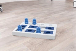 Trixie Jeu De Stratégie Pour Chien Chess -Pet Market Soldes 3c877c04fc869be6d4c258dac799ddb11c9ff3d8e8278ec310c3d65f7e5b13ea